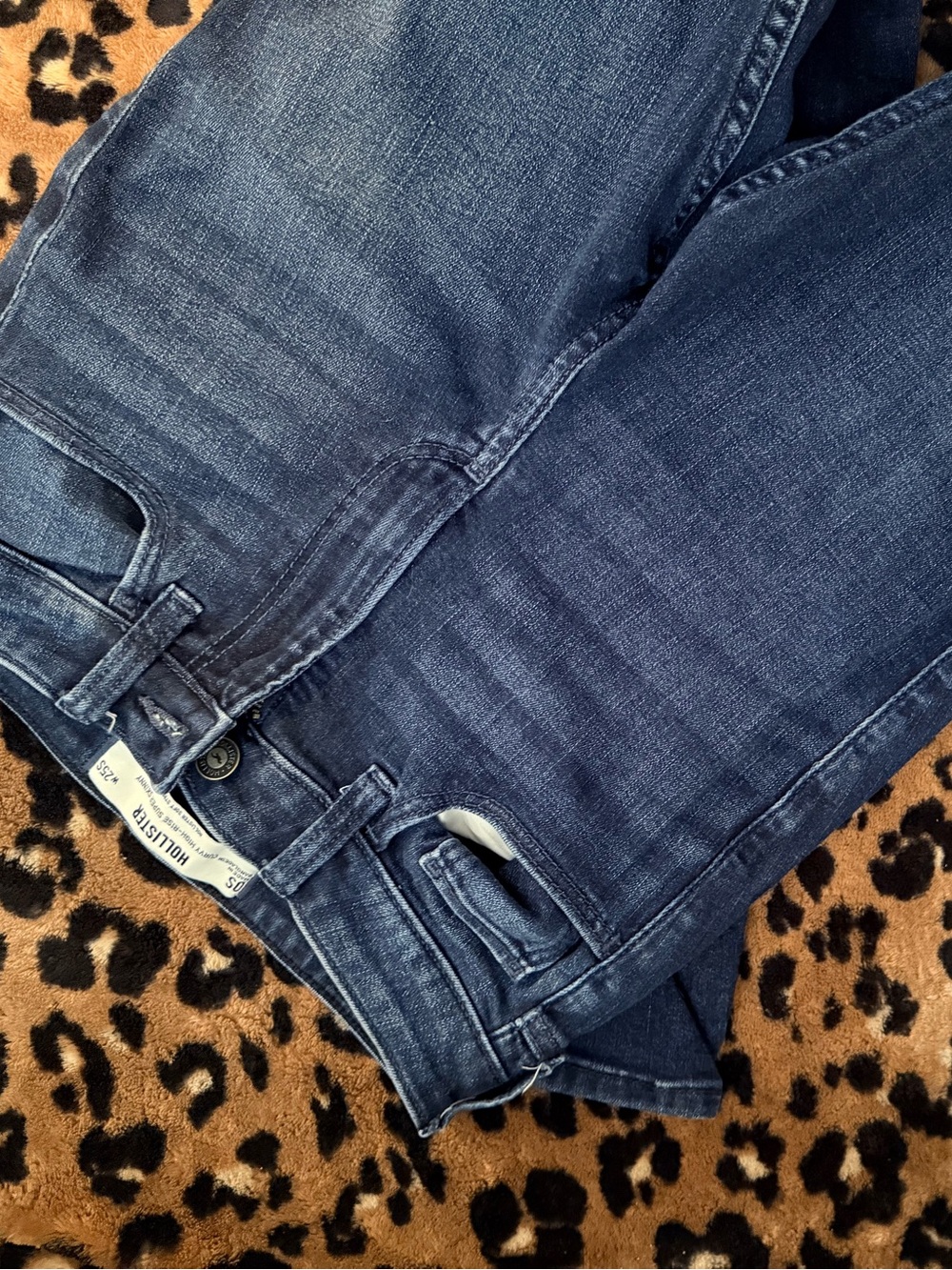 Hollister High Rise Women's Jeans - Dark Blue Wash